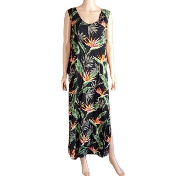 Vintage Dresses & Skirts - VINTAGE HAWAIIAN Sleeveless Dress with Matching Men's Shirt